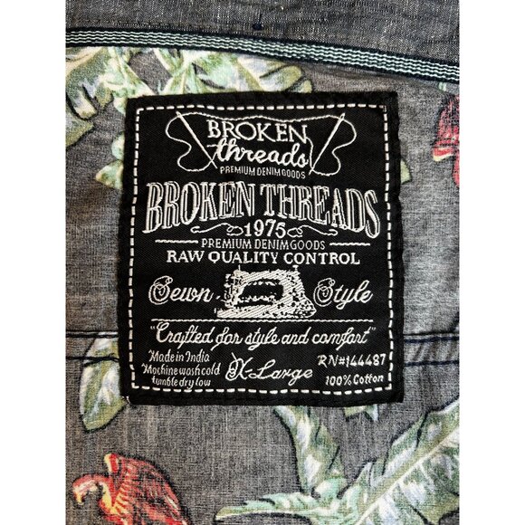 Broken Threads Men's Vacation Button-Up Tropical Parrot Shirt Size XL - Picture 2 of 6